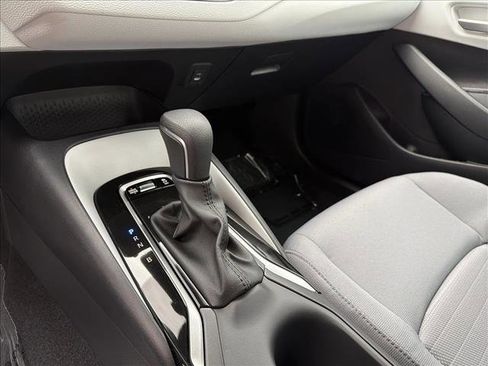 New 2026 Toyota Corolla SE image 18