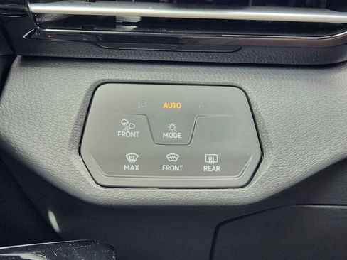 New 2026 Volkswagen ID.4 Pro S Plus AWD/4WD image 12