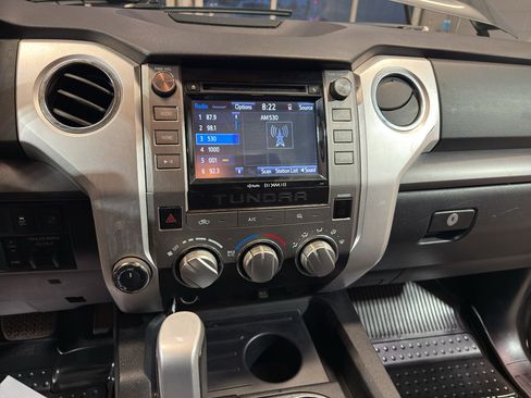 Used 2016 Toyota Tundra SR AWD/4WD image 17