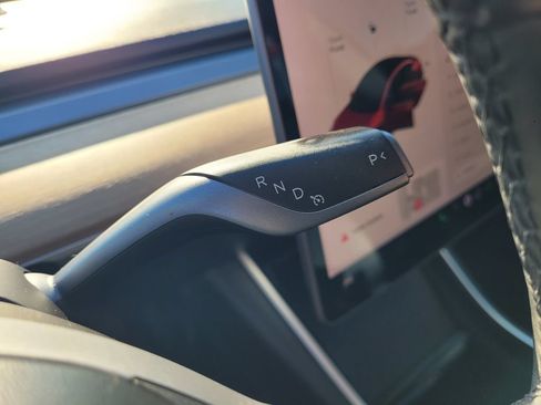 Used 2018 Tesla Model 3 Long Range AWD/4WD image 20