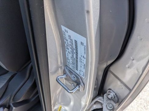 Used 2016 Ford Escape S FWD image 34