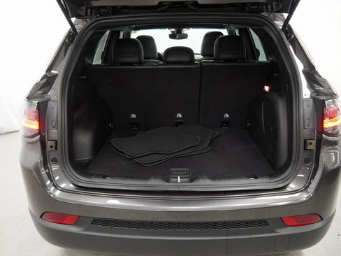 Certified 2023 Jeep Compass Latitude w/ Sun and Sound Group image 43