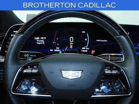 Used 2024 Cadillac Lyriq Luxury AWD/4WD image 19
