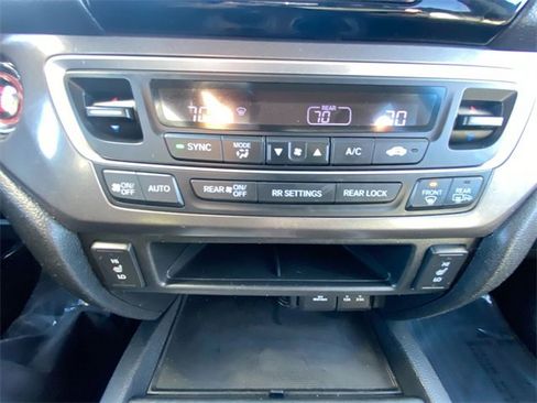 Used 2016 Honda Pilot EX-L image 18
