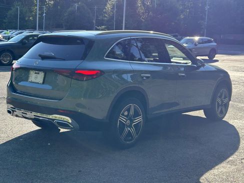 New 2027 Mercedes-Benz GLC 300 image 6