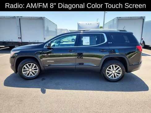 Used 2017 GMC Acadia SLE AWD/4WD image 4