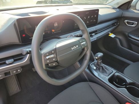 New 2026 Kia K4 FWD image 21