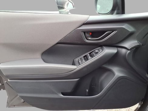 New 2026 Subaru Crosstrek 2.5i Premium image 9