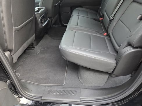 Used 2023 GMC Sierra 1500 SLT w/ SLT Premium Package image 19