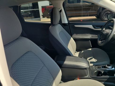 Used 2022 Ford Escape SE image 27