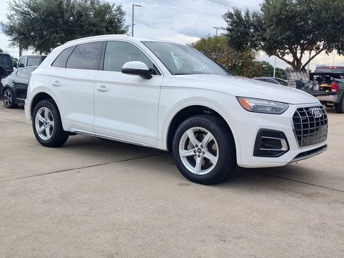 Used 2023 Audi Q5 2.0T Premium w/ Convenience Package AWD/4WD image 15