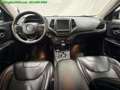 Used 2022 Jeep Cherokee Trailhawk w/ Sound & Nav Group AWD/4WD image 6