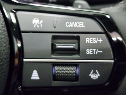 Used 2025 Honda Accord SE image 25