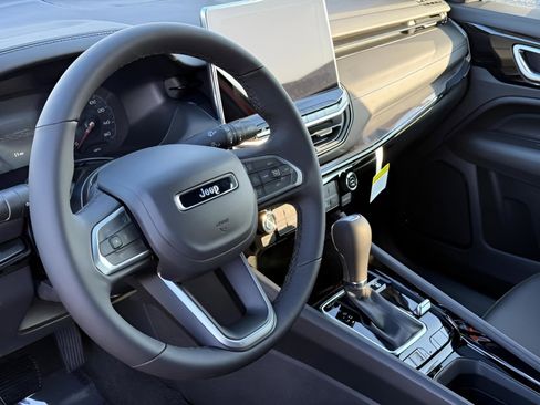 New 2026 Jeep Compass Limited image 16