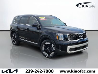 Certified 2024 Kia Telluride EX w/ EX Captain's Chair Package