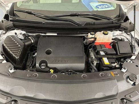 Used 2023 Buick Enclave Avenir w/ Avenir Technology Package image 11