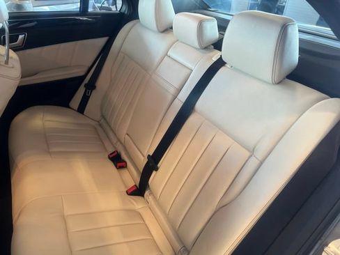 Used 2016 Mercedes-Benz E 350 Sedan image 22
