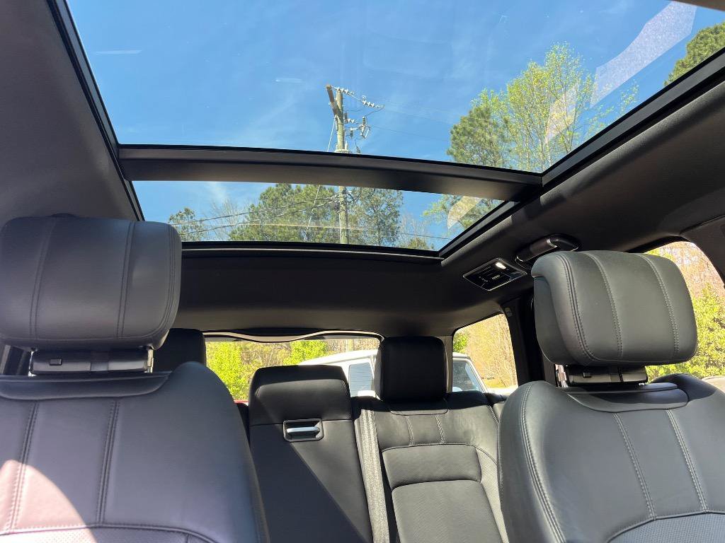 Used 2018 Land Rover Range Rover Supercharged AWD/4WD image 42