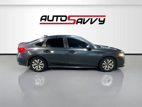 Used 2022 Honda Civic LX image 8