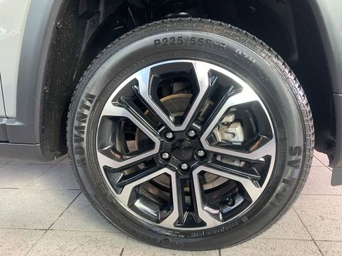 Used 2022 Jeep Compass Limited image 20