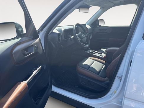 New 2025 Ford Bronco Sport Outer Banks w/ Outer Banks Tech Package+ image 10