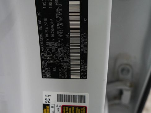 Used 2025 Toyota Grand Highlander AWD image 24