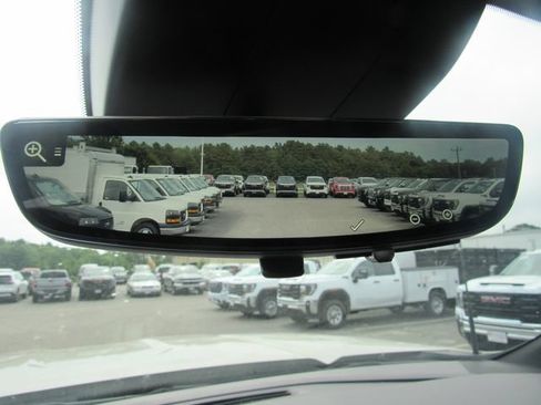 Certified 2026 GMC Sierra 3500 AT4 w/ Technology Package AWD/4WD image 29