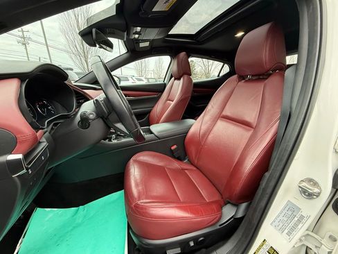 Used 2021 MAZDA MAZDA3 s image 15