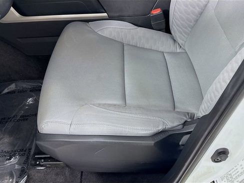 Used 2024 Toyota Tundra SR5 AWD/4WD image 18