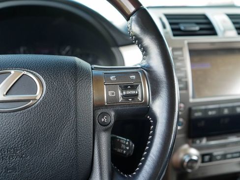 Used 2017 Lexus GX 460 Premium AWD/4WD image 30