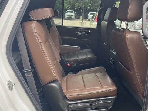 Used 2021 Chevrolet Tahoe High Country AWD/4WD image 13