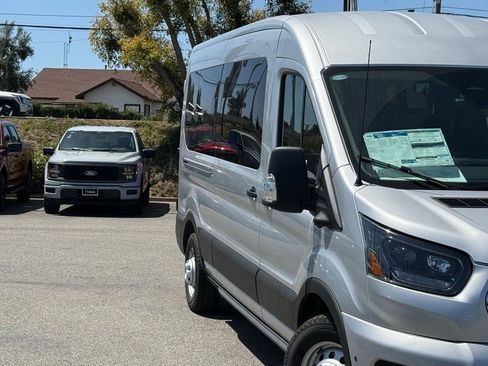 New 2026 Ford Transit 350 148 Medium Roof Wagon AWD image 5