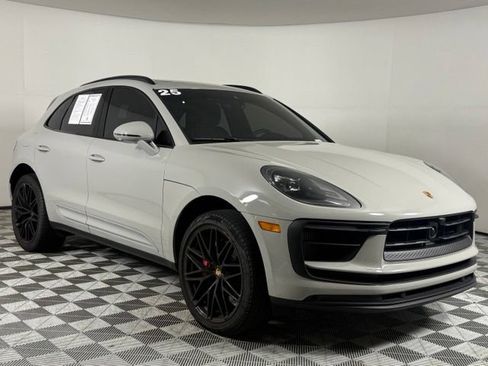 Used 2025 Porsche Macan S AWD/4WD image 10