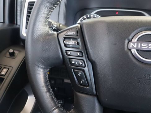 Used 2022 Nissan Frontier SV RWD image 24