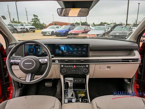 Used 2025 Hyundai Tucson SEL AWD/4WD image 13