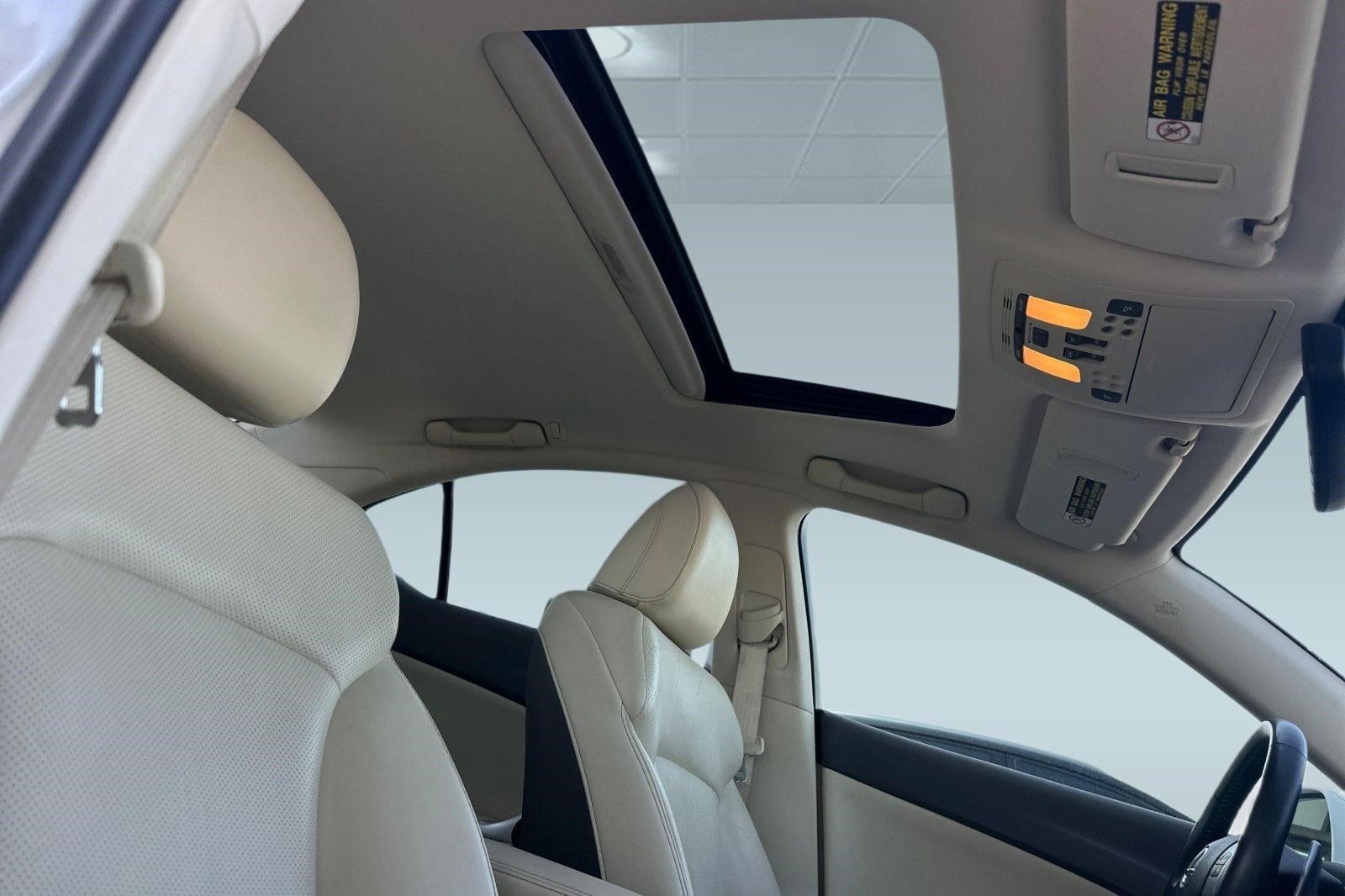 Used 2011 Lexus IS 350 AWD w/ Luxury Plus Value Edition image 24