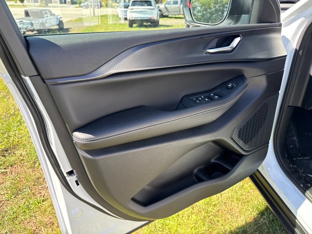 New 2027 Jeep Grand Cherokee Laredo X AWD/4WD image 18