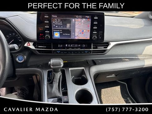 Used 2023 Toyota Sienna XSE w/ Protection Package (TMS) AWD/4WD image 17