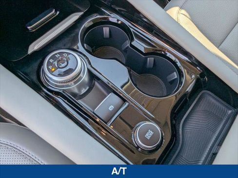 Used 2025 Ford Explorer Platinum w/ Ultimate Package image 20