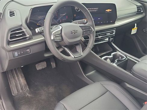 New 2026 Chevrolet Traverse LT w/ Midnight/Sport Edition image 22