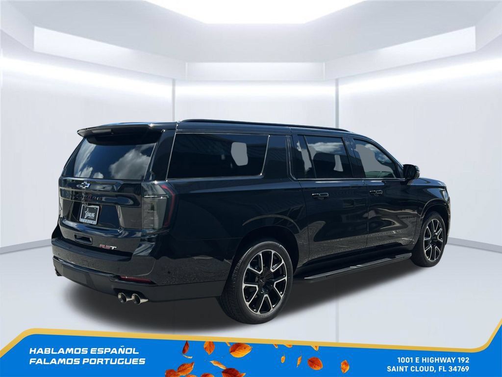 New 2026 Chevrolet Suburban RST w/ Advanced Technology Package AWD/4WD image 6