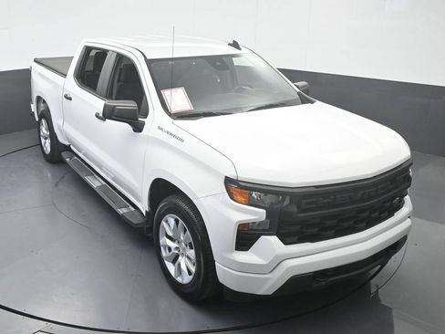Used 2022 Chevrolet Silverado 1500 Custom RWD image 48