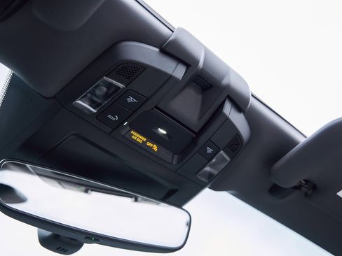 Used 2021 Porsche 911 Turbo S image 77