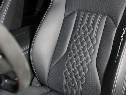 Used 2023 Lamborghini Urus Performante image 44