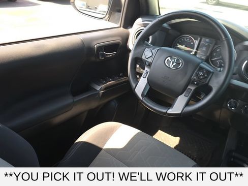 Used 2023 Toyota Tacoma TRD Sport AWD/4WD image 27