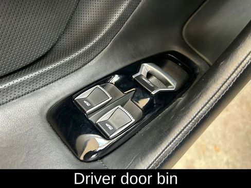 Used 2022 McLaren GT image 44