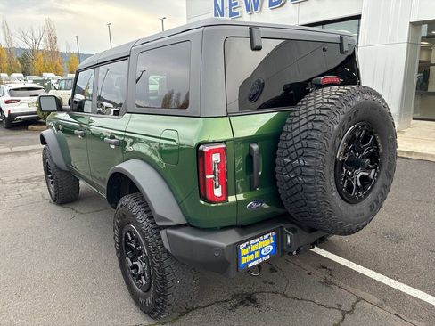 Used 2023 Ford Bronco Wildtrak image 6