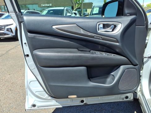 Used 2020 INFINITI QX60 Luxe w/ Essential Package image 19