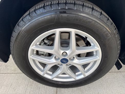 Certified 2021 Ford Edge SEL w/ Convenience Package image 20