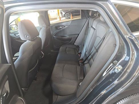 Used 2018 Chevrolet Malibu LT FWD image 13